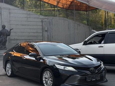 Toyota Camry, 2018 — сүрөт 3