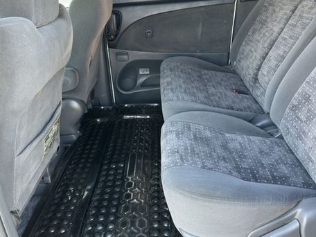 Toyota Estima, 2003 — photo 5