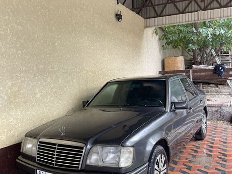 Mercedes-Benz E-Класс, 1993 — фото 2