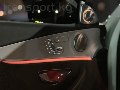 Mercedes-Benz E-Класс, 2020 — фото 10