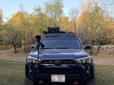 Toyota 4Runner, 2018 — сүрөт 1