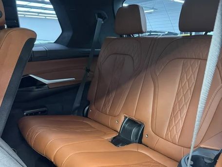 BMW X7, 2023 — сүрөт 10