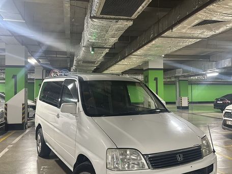 Honda Stepwgn, 2001 — photo 2