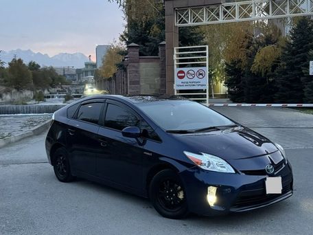 Toyota Prius, 2015 — photo 1
