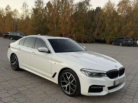 BMW 5 Series, 2020 — photo 5