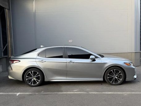 Toyota Camry, 2020 — фото 3