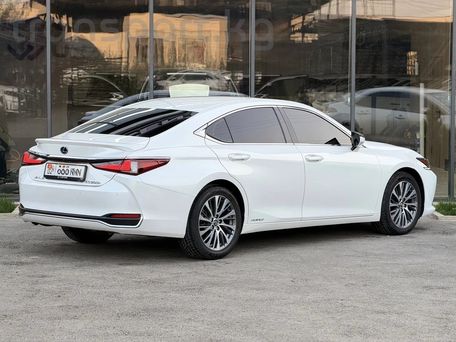 Lexus ES, 2021 — фото 12