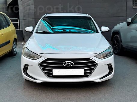 Hyundai Avante, 2018 — фото 1
