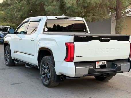 Toyota Tundra, 2023 — сүрөт 3