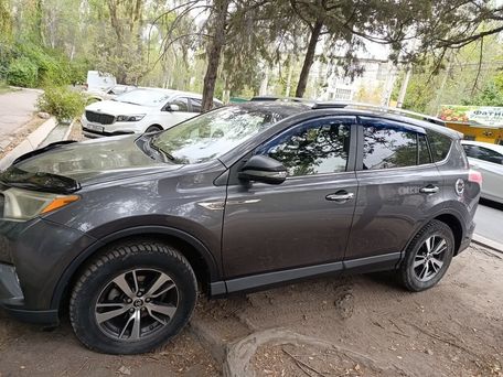 Toyota RAV4, 2018 — фото 2