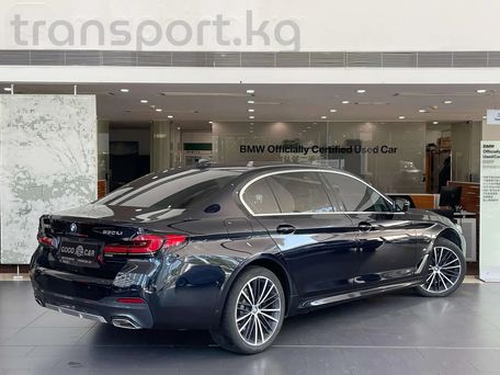BMW 5 серии, 2022 — 照片 4
