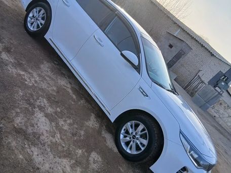 Kia K5, 2016 — photo 1