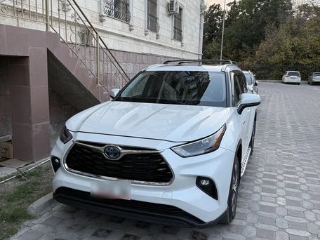 Toyota Highlander, 2022 — сүрөт 9