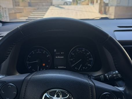 Toyota RAV4, 2017 — photo 4