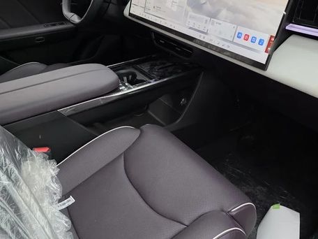 Mazda EZ-60, 2025 — сүрөт 8