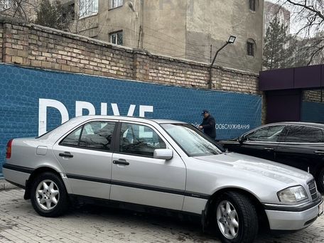 Mercedes-Benz C-Класс, 1994 — сүрөт 10