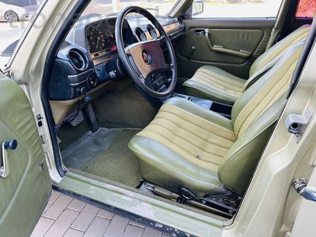 Mercedes-Benz E-Class, 1981 — photo 7