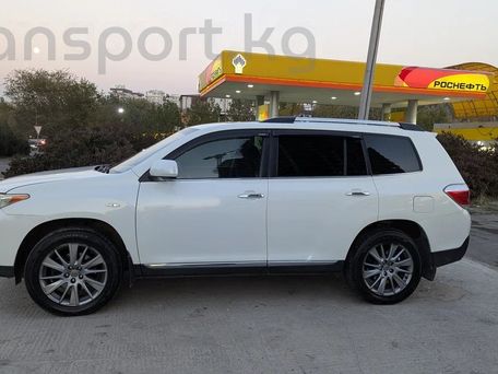Toyota Highlander, 2013 — photo 3
