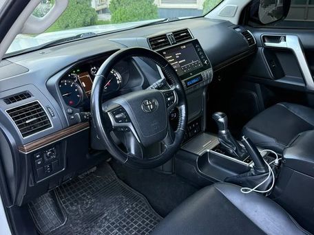 Toyota Land Cruiser Prado, 2021 — фото 8