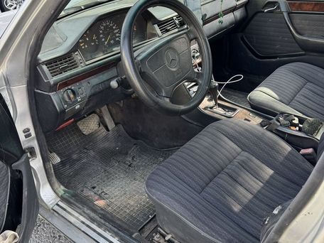 Mercedes-Benz W124, 1992 — сүрөт 5