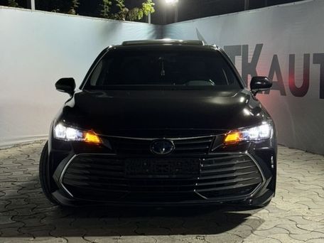 Toyota Avalon, 2019 — сүрөт 1