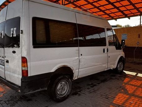 Ford Transit, 2006 — 照片 2