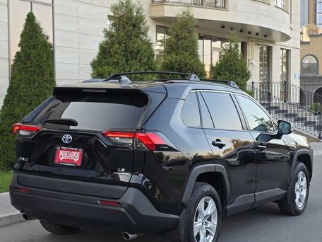 Toyota RAV4, 2019 — сүрөт 2