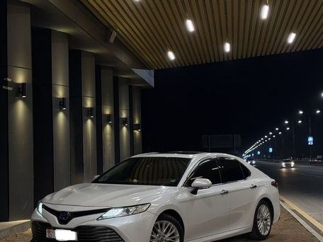 Toyota Camry, 2019