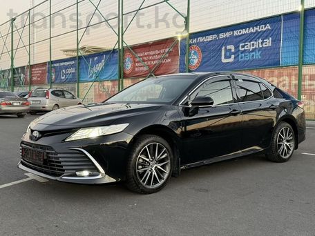 Toyota Camry, 2021 — фото 1
