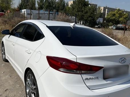 Hyundai Avante, 2018 — сүрөт 3