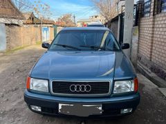 Audi 100