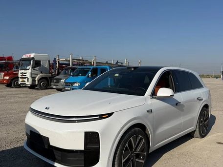 Li Auto (Lixiang) L6, 2025 — photo 1