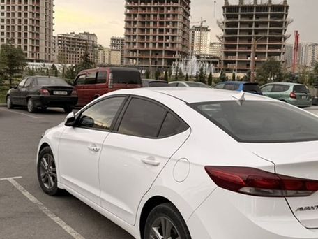 Hyundai Avante, 2018 — фото 4