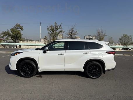 Toyota Highlander, 2023 — 照片 4