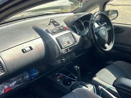 Honda Fit, 2003 — photo 3