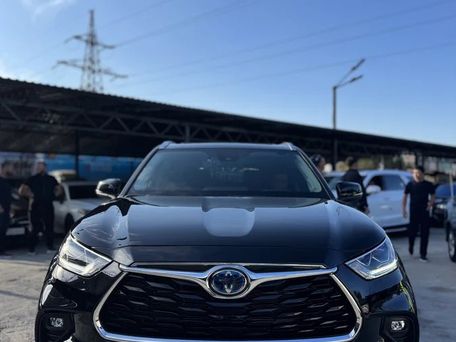 Toyota Highlander, 2023 — photo 1