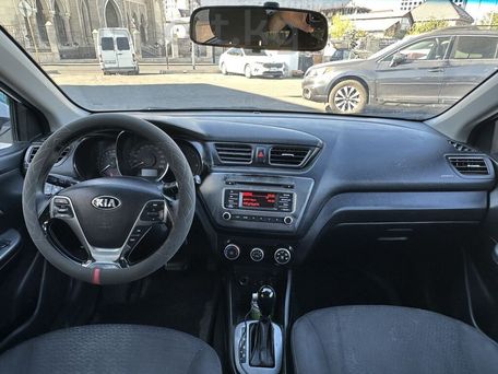 Kia Rio, 2017 — 照片 7