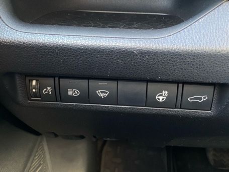 Toyota RAV4, 2019 — сүрөт 10