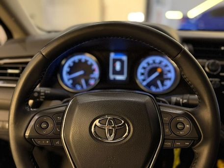 Toyota Camry, 2020 — фото 10