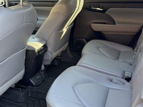 Toyota Highlander, 2022 — photo 11