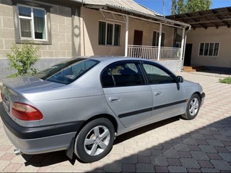 Toyota Avensis, 2001 — сүрөт 3
