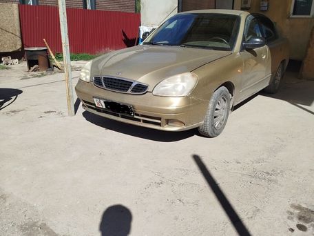 Daewoo Nubira, 2001