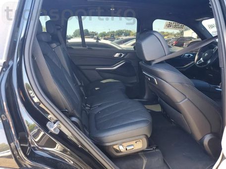BMW X7, 2025 — photo 8