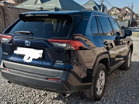 Toyota RAV4, 2020 — photo 3