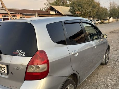 Honda Fit, 2002 — 照片 2