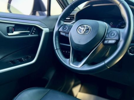 Toyota RAV4, 2023 — сүрөт 10