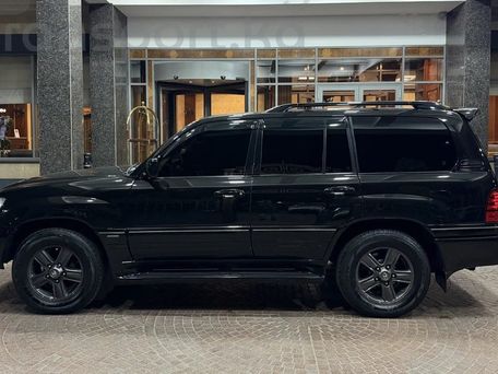 Lexus LX, 1995 — фото 8