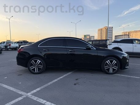 Mercedes-Benz A-Класс, 2021 — фото 4