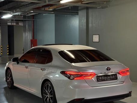 Toyota Camry, 2022 — 照片 4