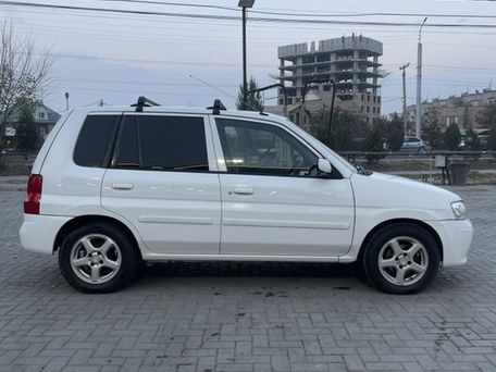 Mazda Demio, 2002 — photo 10